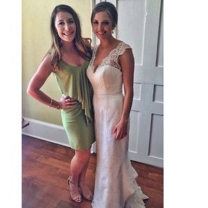 Tianni Dillard’s cocktail or wedding dress